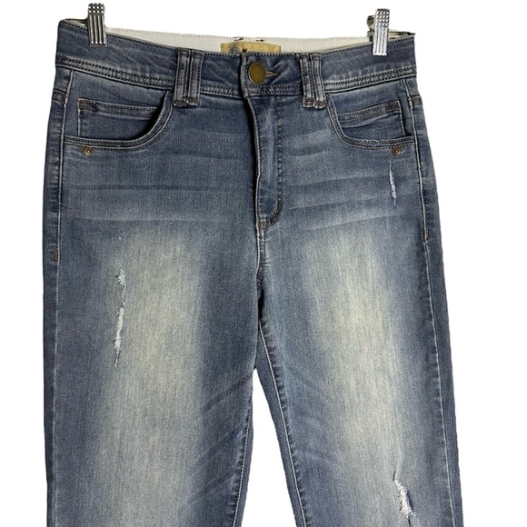 Democracy Ab Technology Mid Rise Fray Hem Crop Jeans Style B2187Q4G3XX Size 8 - Picture 3 of 7